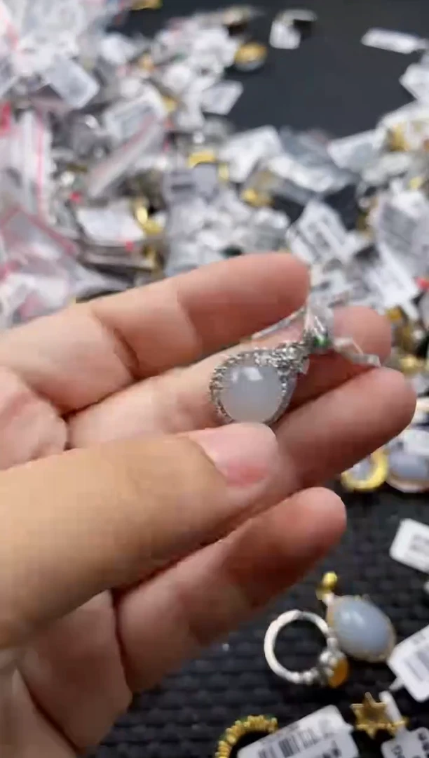 翡翠戒指银S925镶嵌7777    2