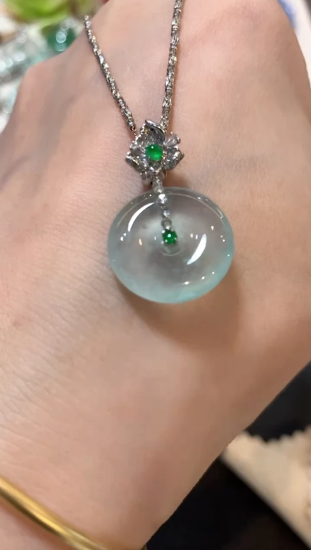 吊坠(不含链)18K金镶嵌翡翠z38