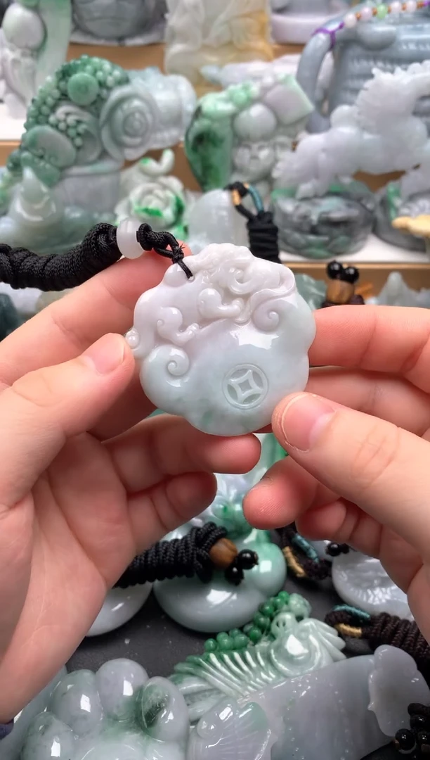 吊坠(不含链)未镶嵌翡翠1