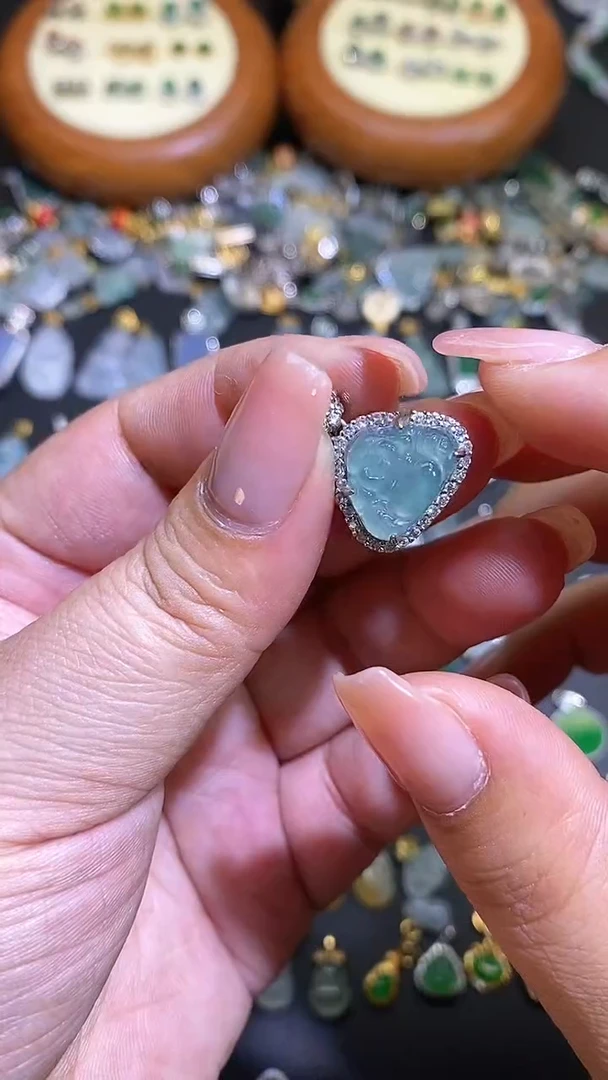 【闪购商品】翡翠吊坠(不含链)银S925镶嵌1