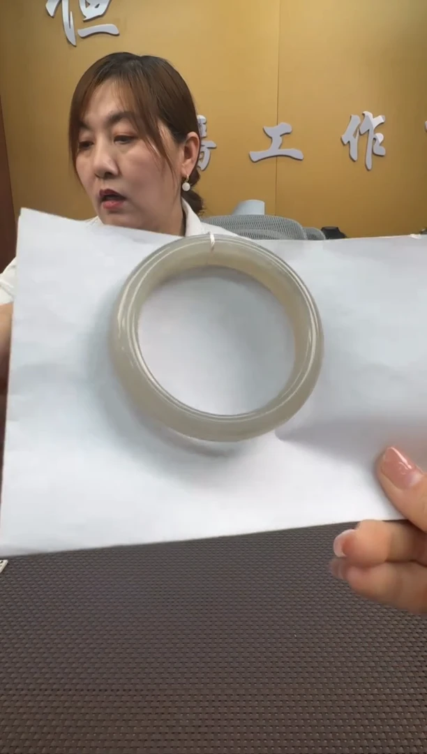 【闪购商品】和田玉手镯未镶嵌54