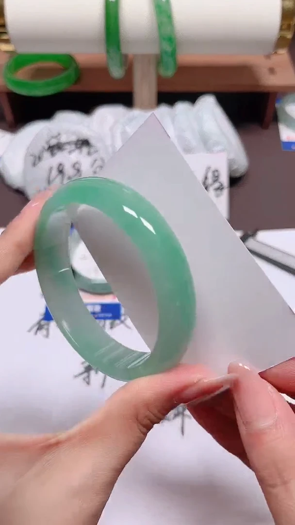 无非金属缅料手镯188