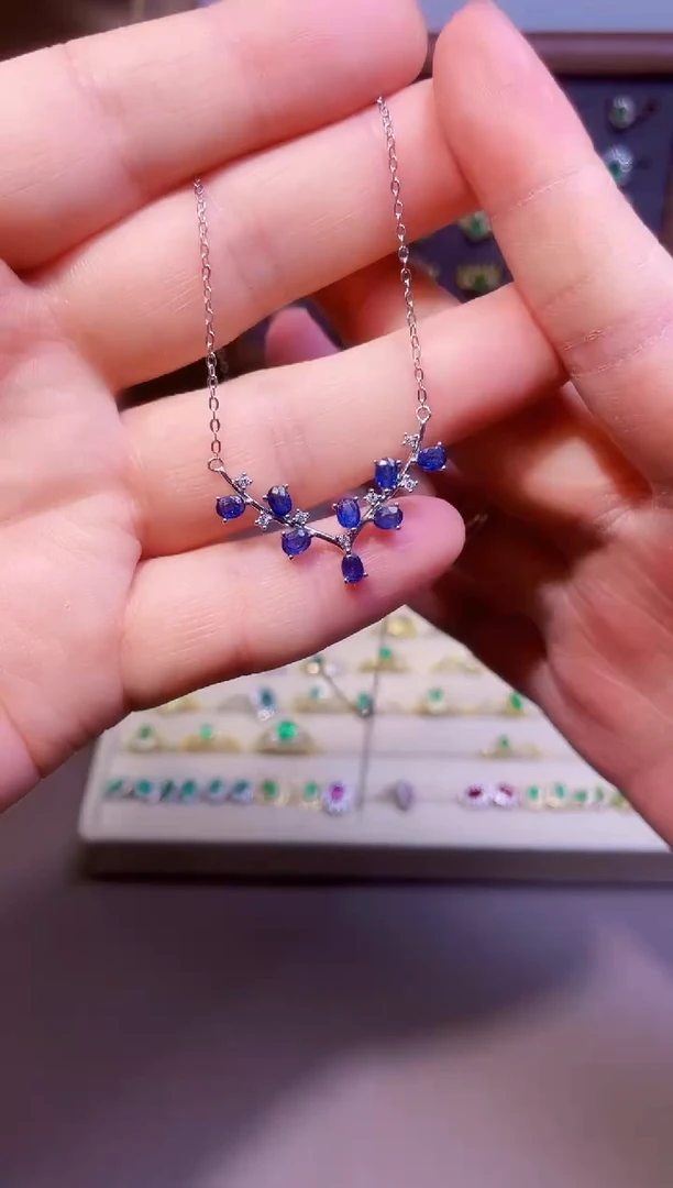 【闪购商品】蓝宝石吊坠(赠链)银S925镶嵌一条