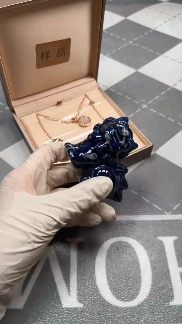 瓷片陶瓷如图所示周边