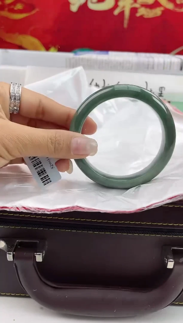 【闪购商品】翡翠手镯未镶嵌翡翠手镯（微瑕）15