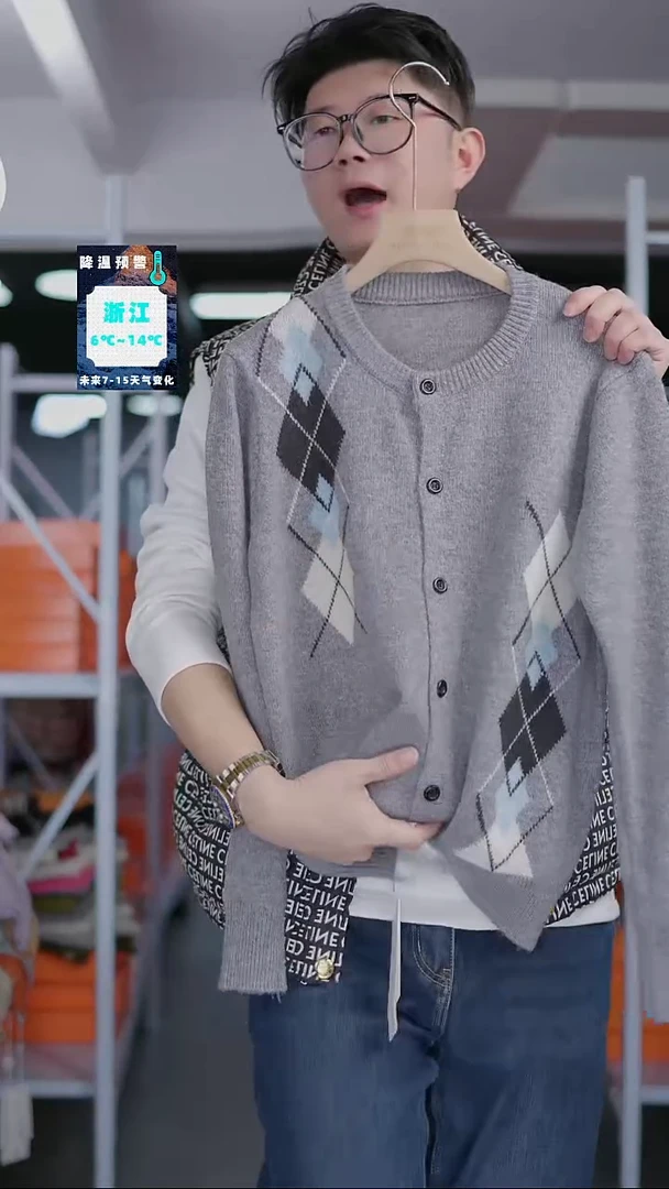 硬货YH炸福利新款款式女士上衣！！