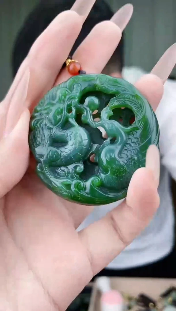 和田玉未镶嵌挂件拍一发一，多样性发货！