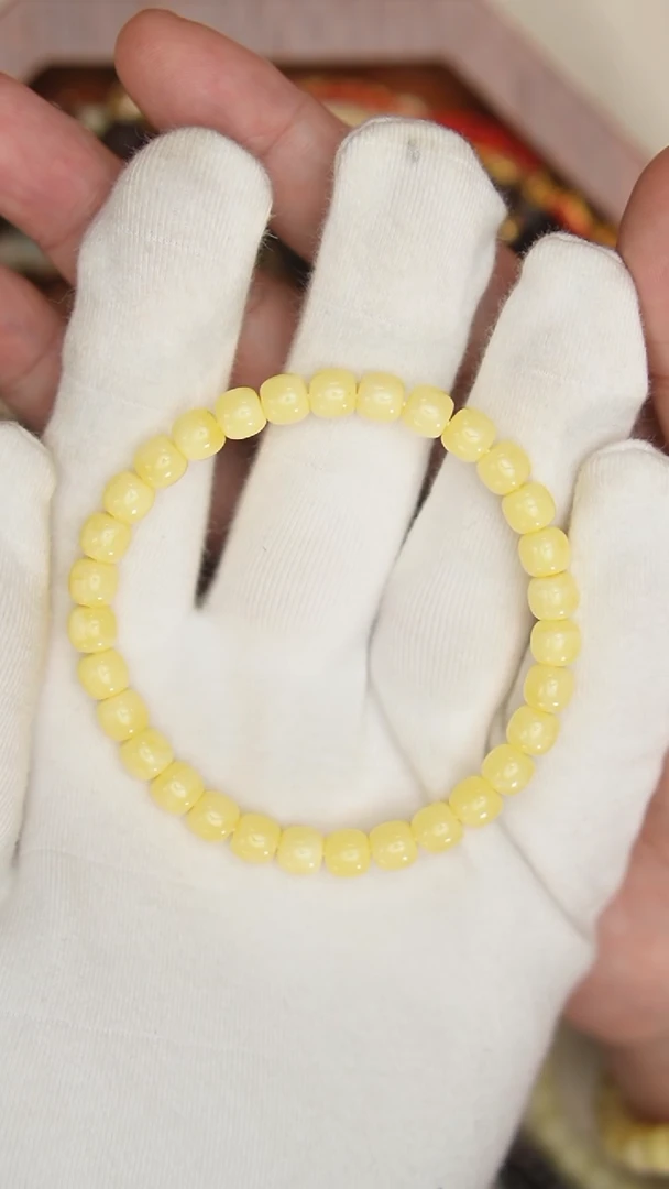【闪购商品】蜜蜡珠宝奇石未镶嵌约6.5mm+（单件）