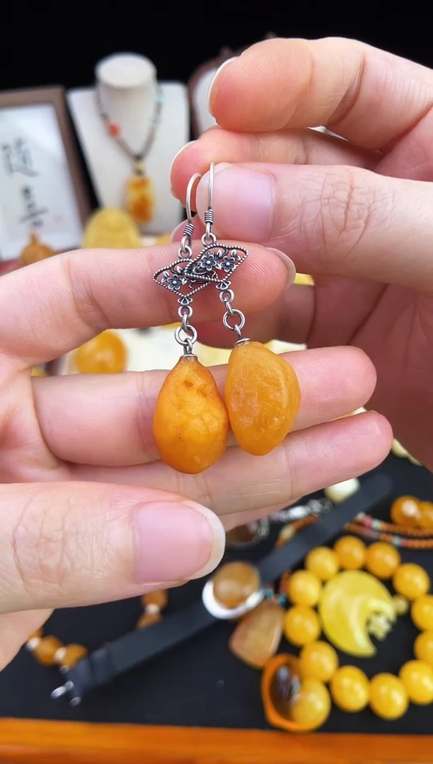 琥珀未镶嵌珠宝奇石柒月