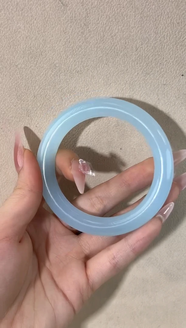 玛瑙/玉髓手镯未镶嵌晴水蓝玛瑙圆条镯