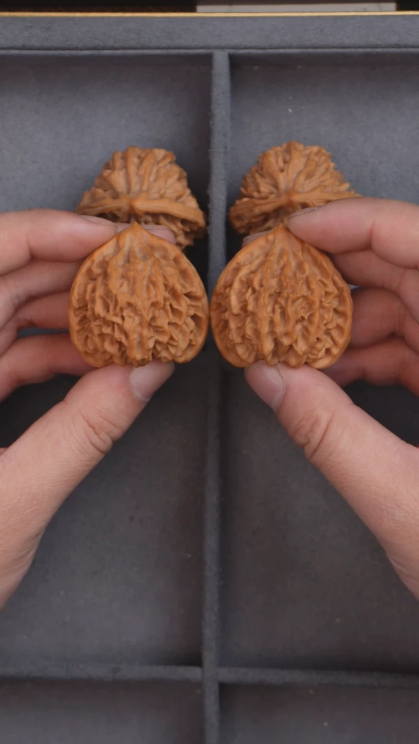 把件文玩核桃-龙门涧核桃-40尺左右-/白茬小修尖