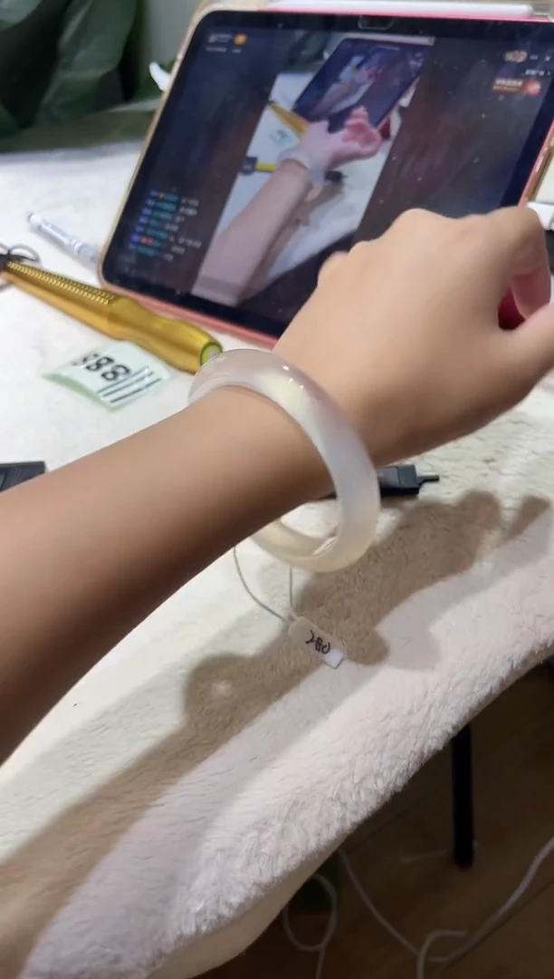 手镯玛瑙/玉髓未镶嵌56鉴赏期48小时