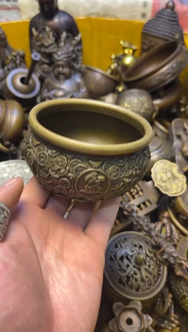 精美铜器，点击下单