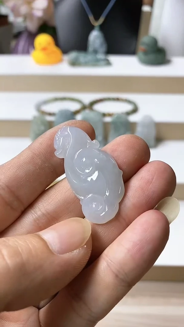 颈饰未镶嵌翡翠青*苑23天然缅甸翡翠A货