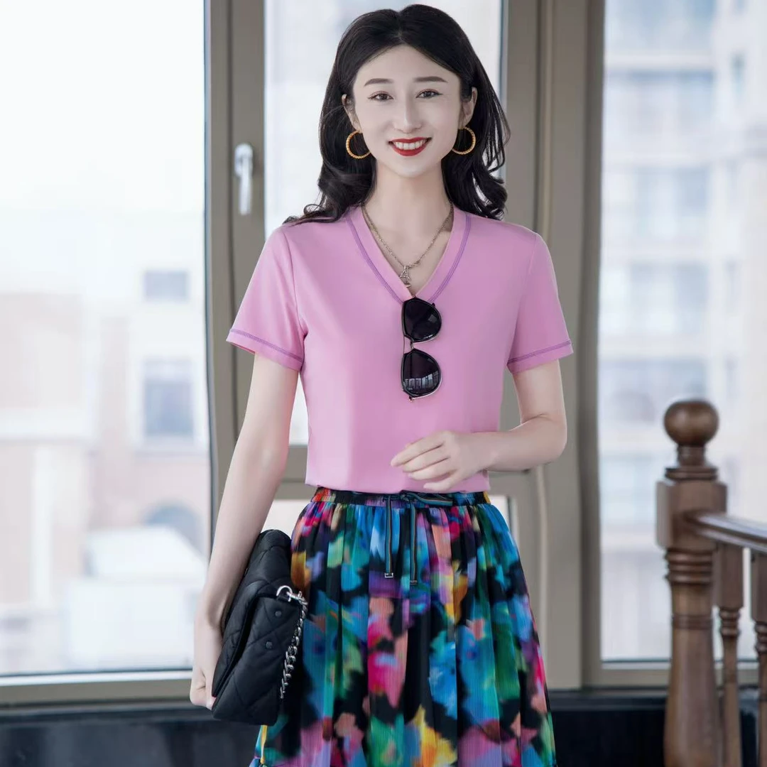 阿玛施AMASS【简约至上】V领百搭条纹针织5301024