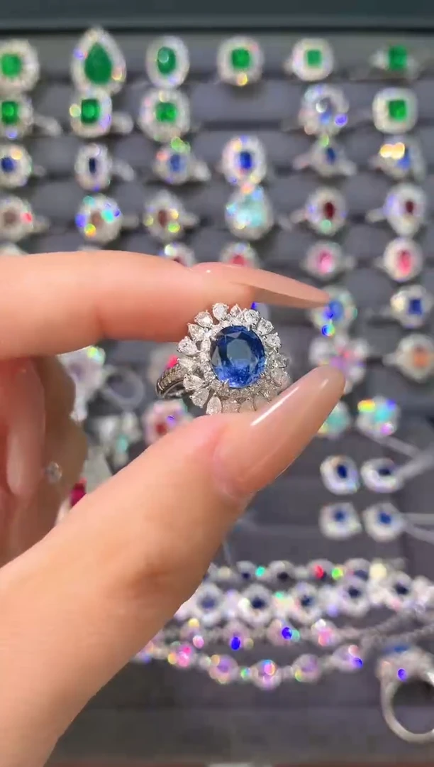 戒指蓝宝石18K金镶嵌悟*?-