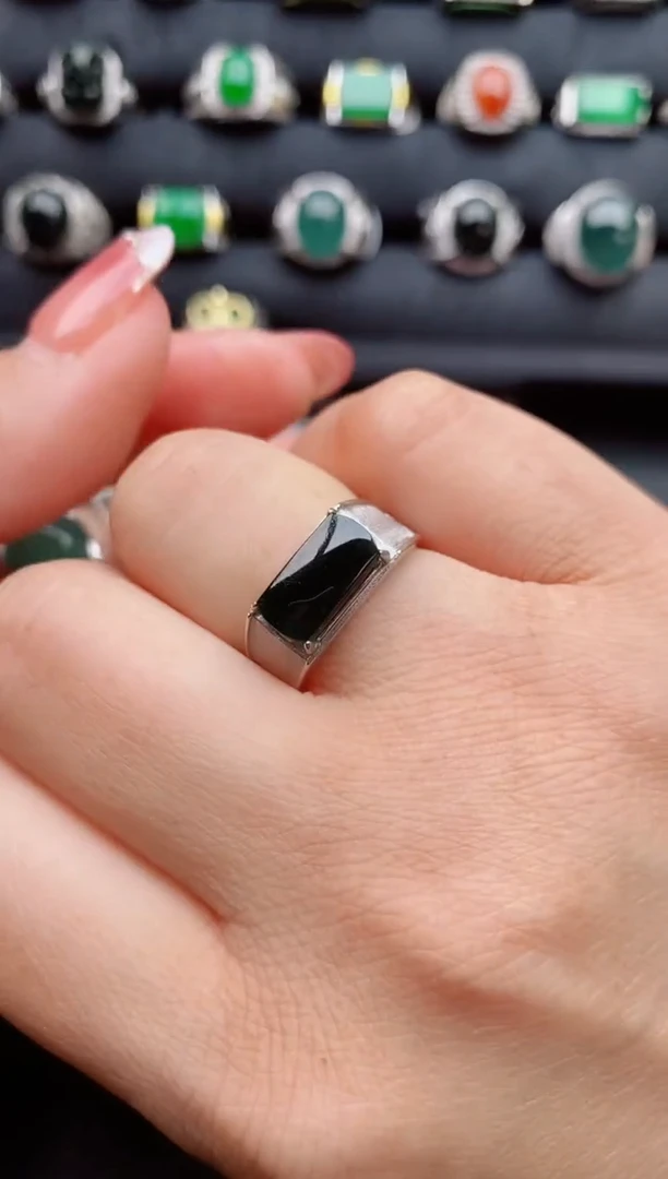 【闪购商品】翡翠戒指银S925镶嵌11111111