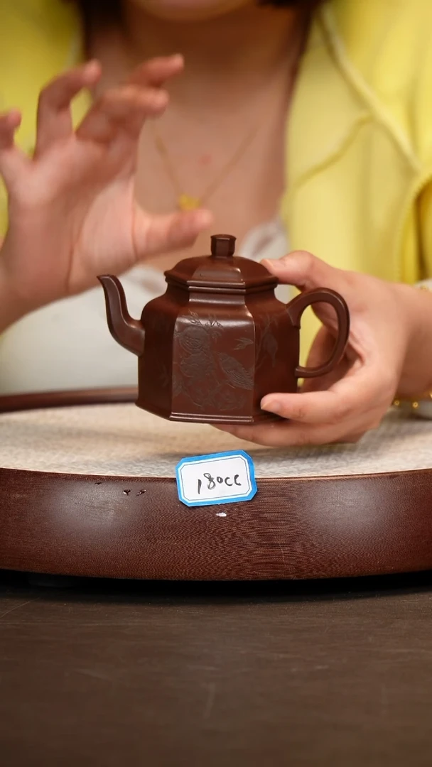 茶壶紫砂【惠慧】紫泥六方金钟   180CC