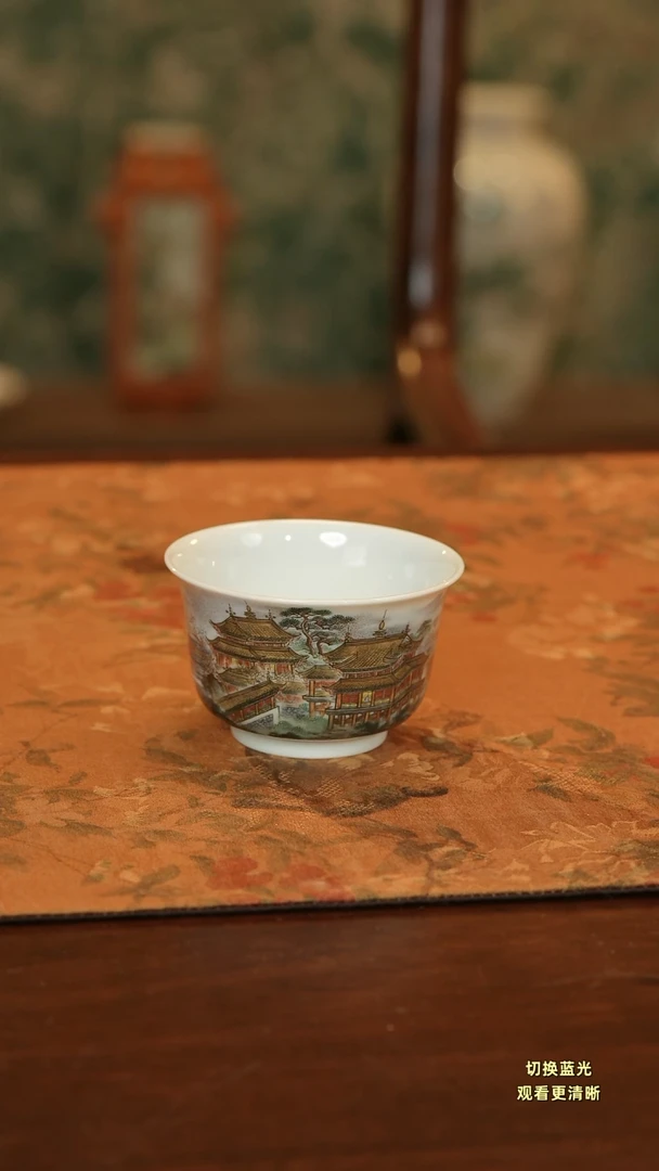 手绘粉彩梁园盛景主人杯