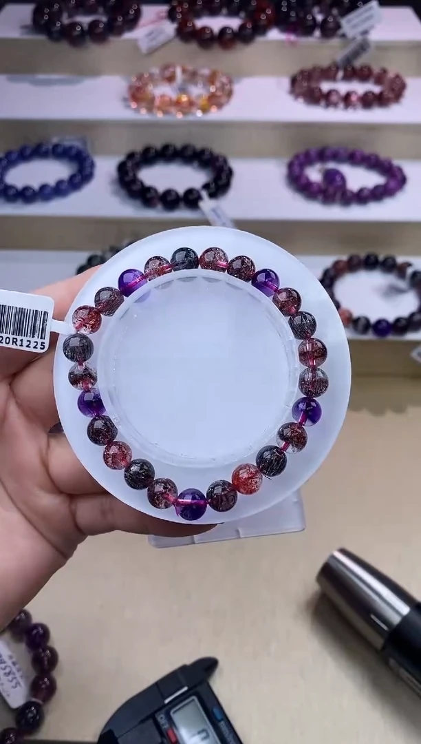 【闪购商品】水晶手链未镶嵌黑加仑超七7m+