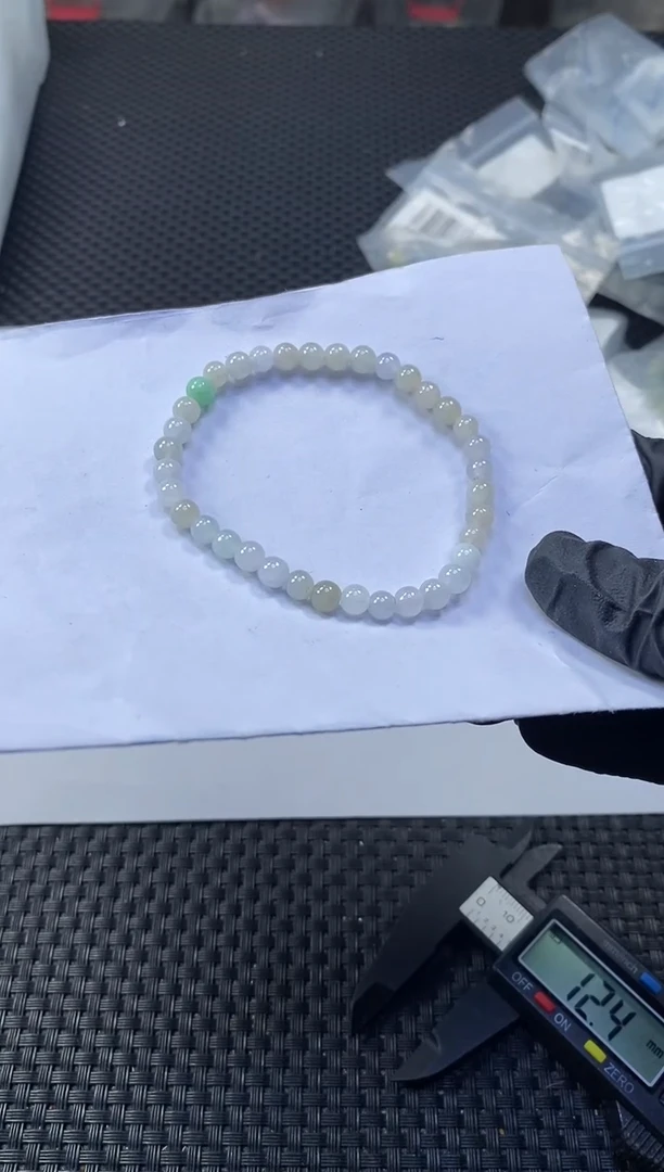 未镶嵌定制翡翠天然缅甸A货翡翠，拍一发一