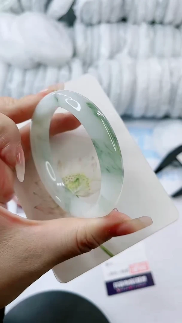 【闪购商品】石英质玉手镯未镶嵌0078662984