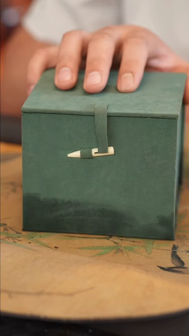 茶壶紫砂箭****萨原矿手工制作