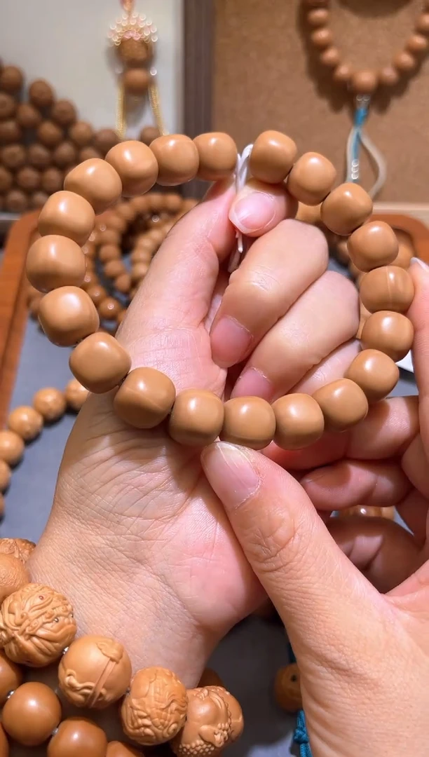 猴头核桃吊坠全品方糖手串