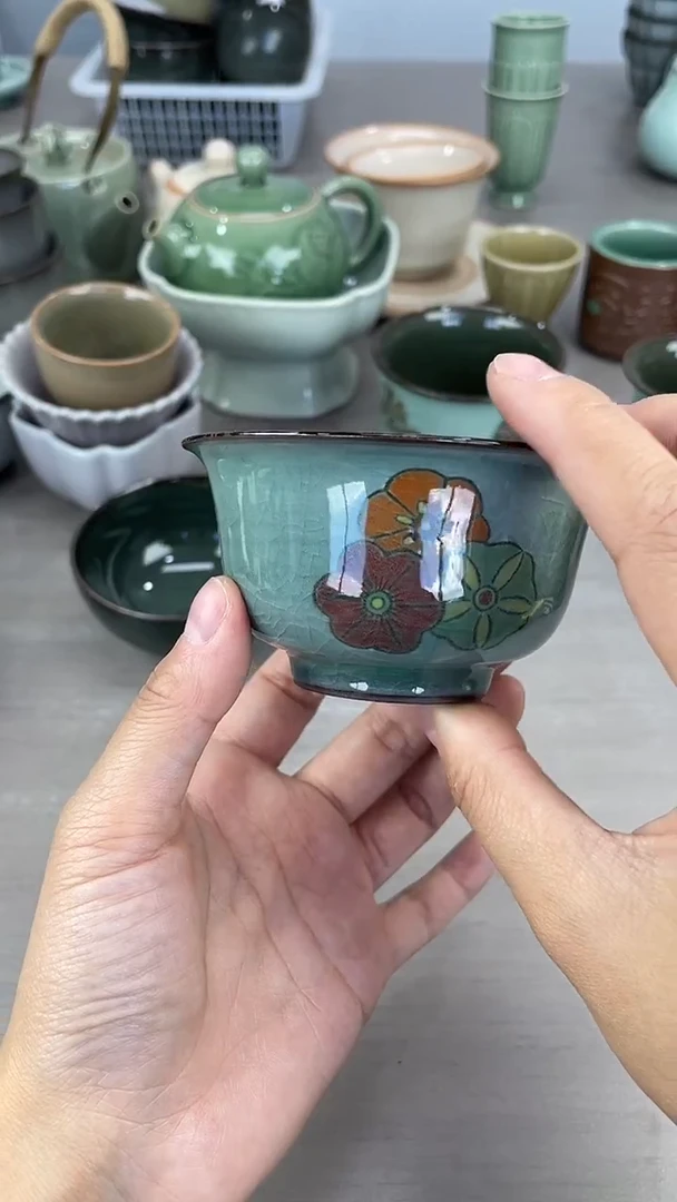 青瓷仓储福利清仓微瑕