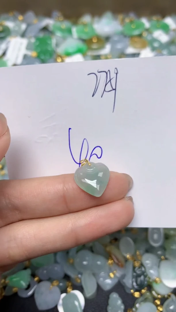 【闪购商品】翡翠颈饰18K金镶嵌 天然翡翠A货