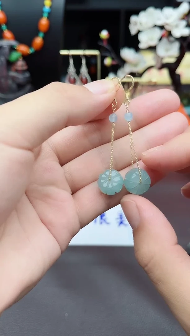 石英质玉（天山翠）银S925镶嵌耳饰716000