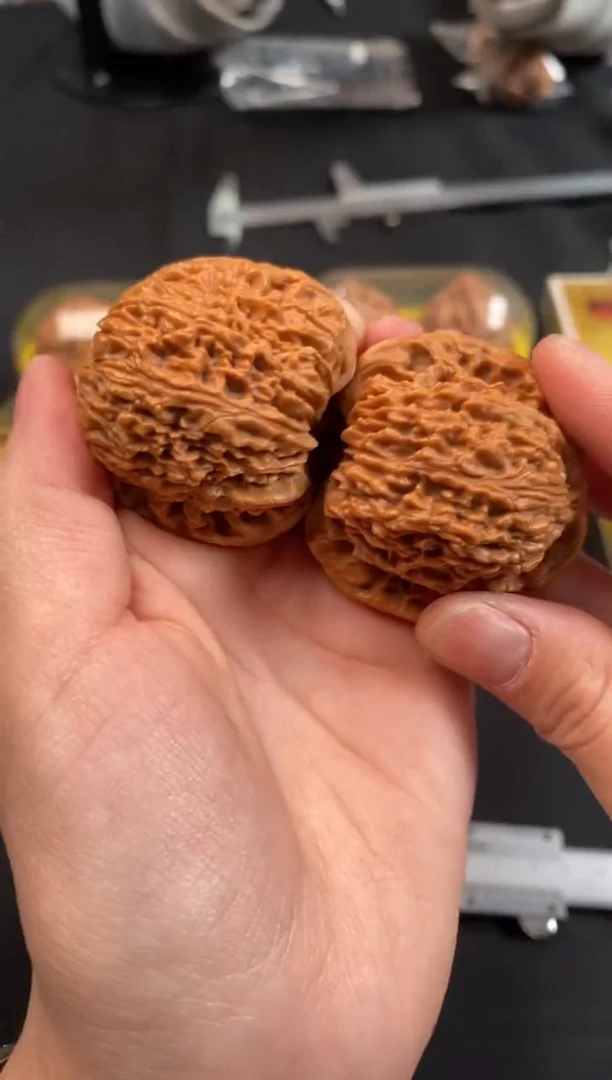 把件文玩核桃南疆石43尺Z412