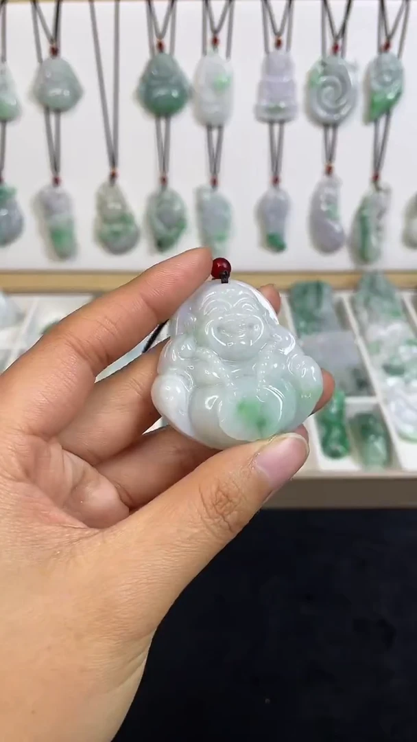 颈饰未镶嵌翡翠1