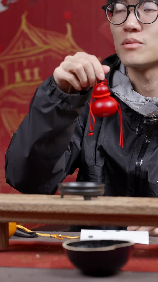 858号大漆精品葫芦像一幅