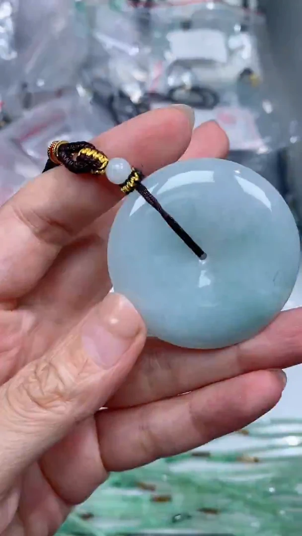 颈饰未镶嵌翡翠吊坠