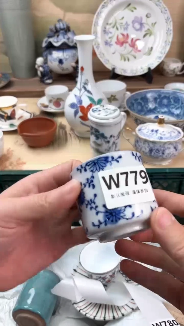 瓷片R****念779