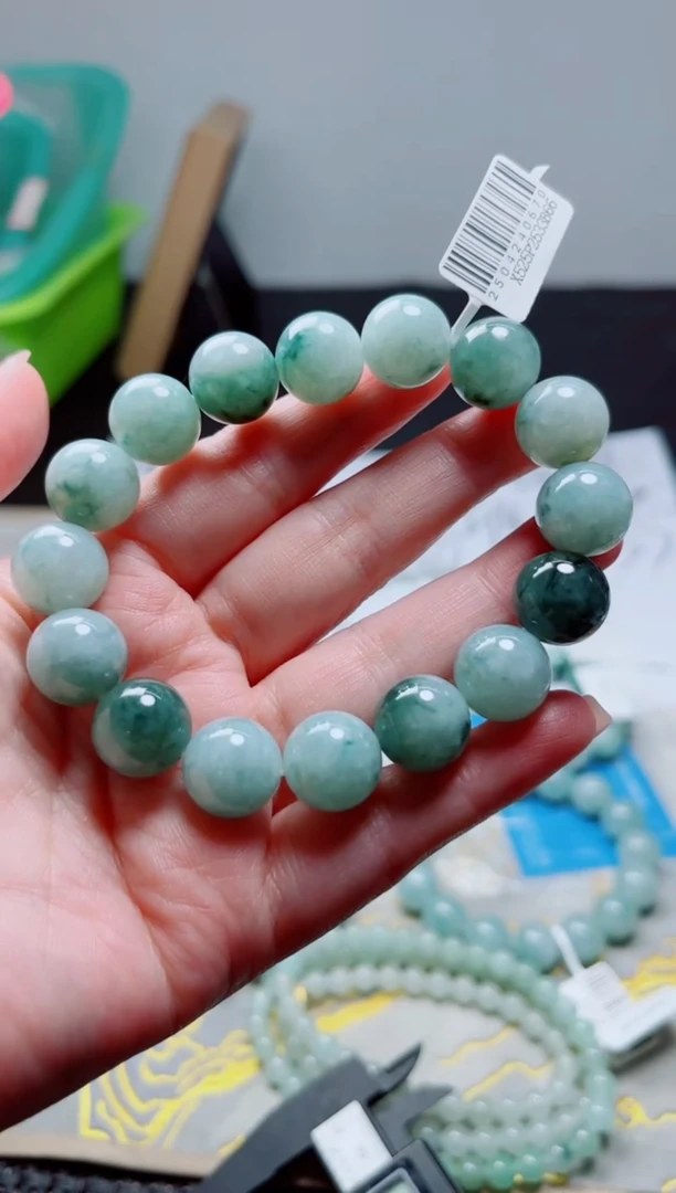 未镶嵌定制翡翠翡翠