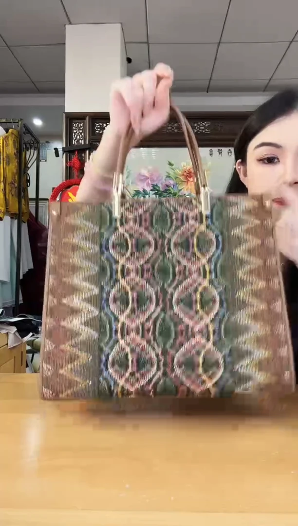 织物冯****、国风托特