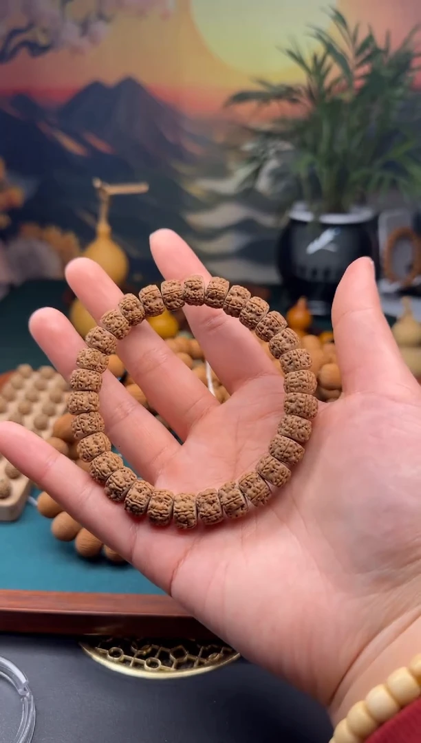 【闪购商品】文玩核桃吊坠钰龙款小金刚手串尺寸10~11左右