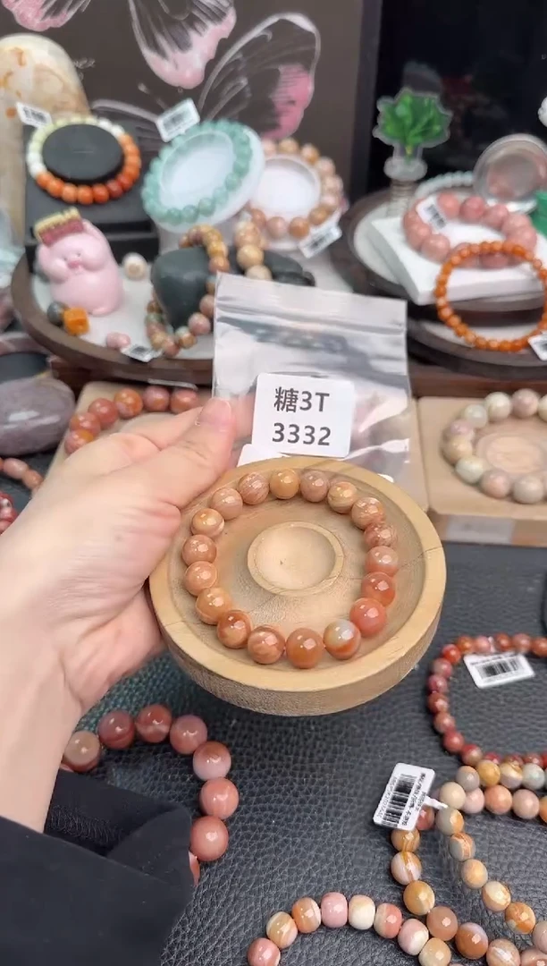 未镶嵌手链石英质玉?****。3T3332