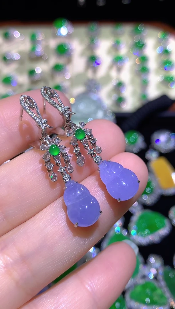 18K金镶嵌翡翠耳饰高冰紫罗兰葫芦耳坠