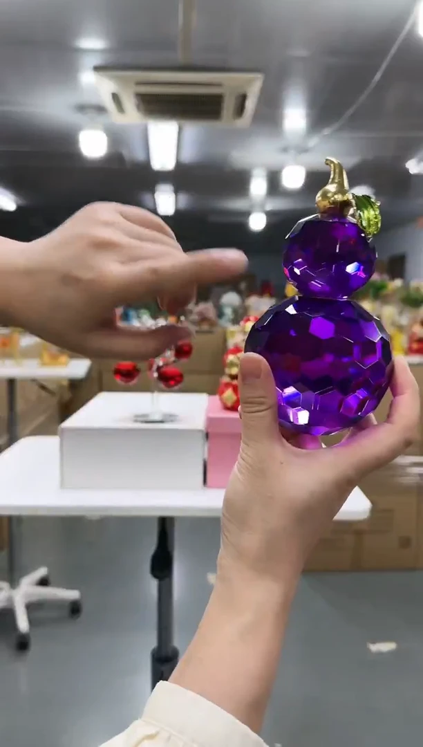藤金沃水晶琉璃摆设     葫芦