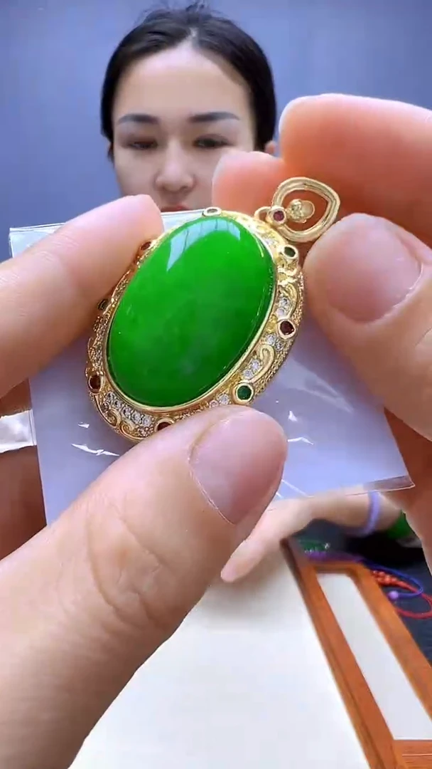 翡翠14K金镶嵌颈饰沉白diy颈饰