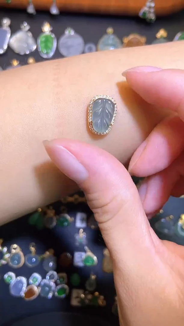 翡翠银S925镶嵌吊坠(不含链)天然a货翡翠