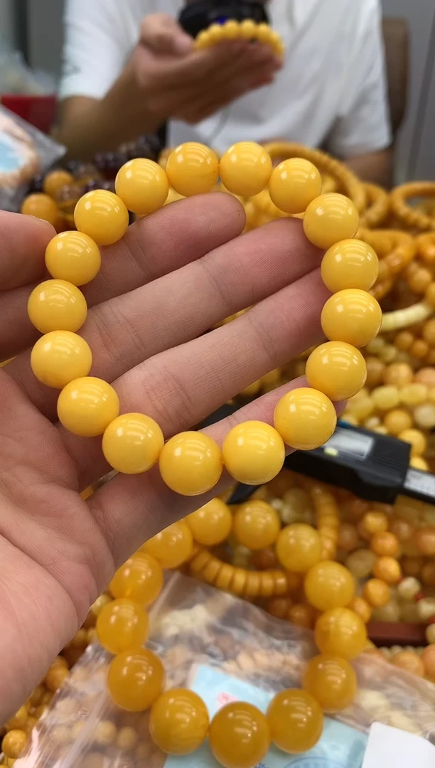 裸石蜜蜡未镶嵌手串