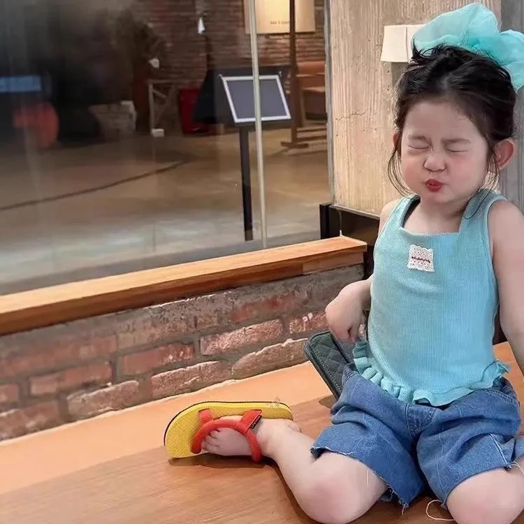 韩版童装女童纯棉背心T恤2025夏季新款女宝宝可爱蕾丝吊带上衣潮