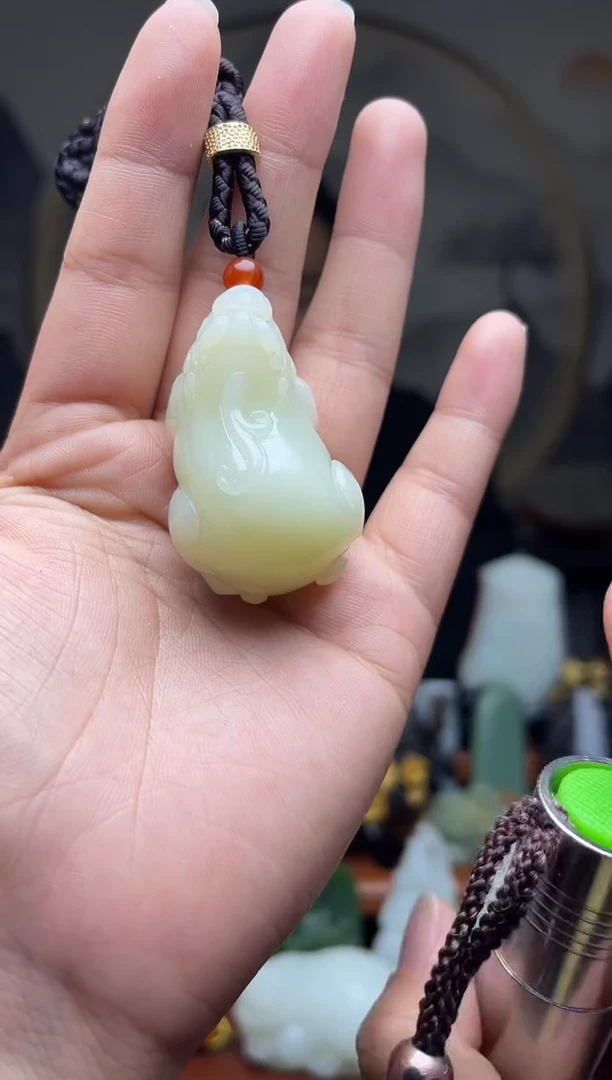 【闪购商品】和田玉吊坠未镶嵌48