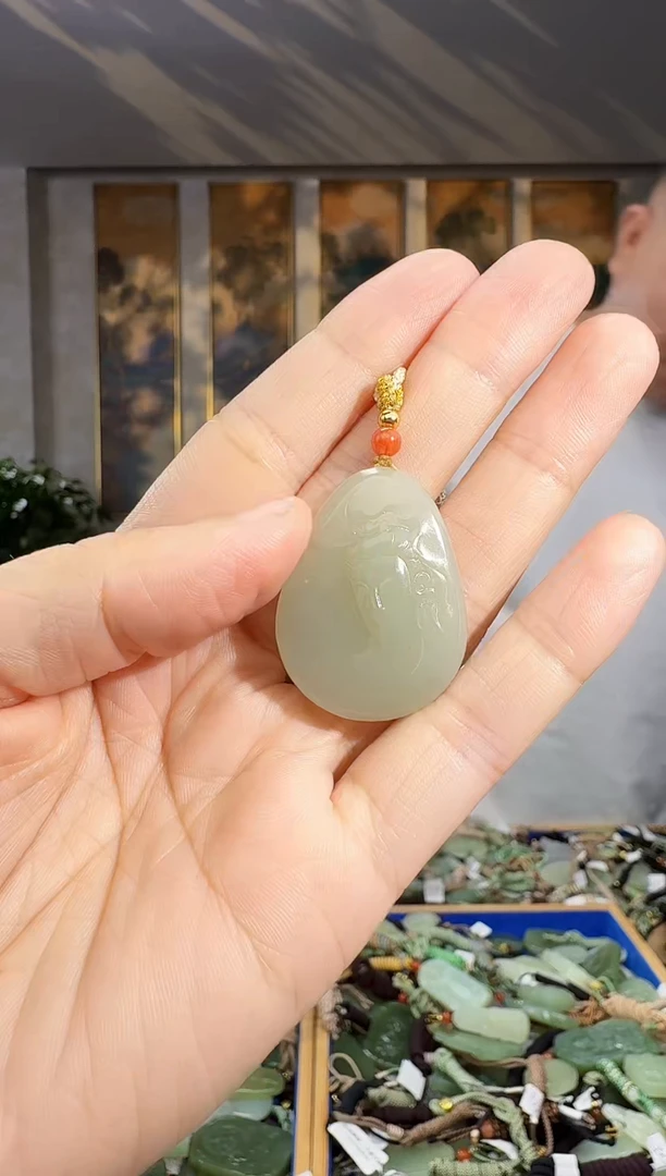 未镶嵌和田玉挂件拍一发一