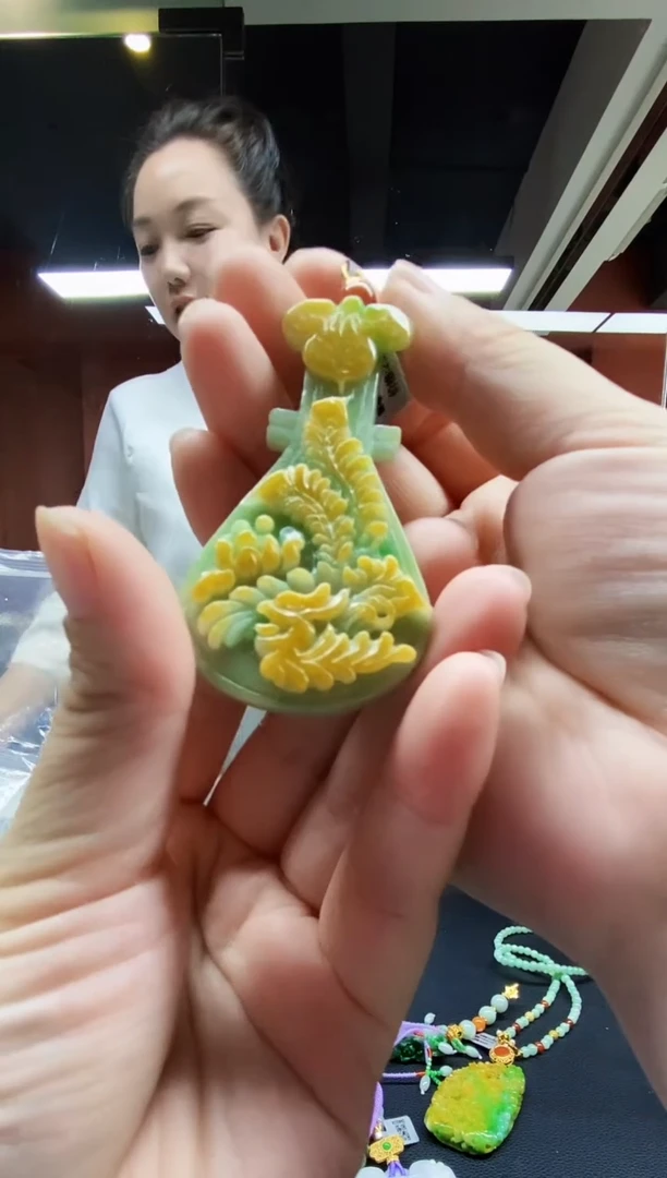 颈饰未镶嵌翡翠翡翠吊坠