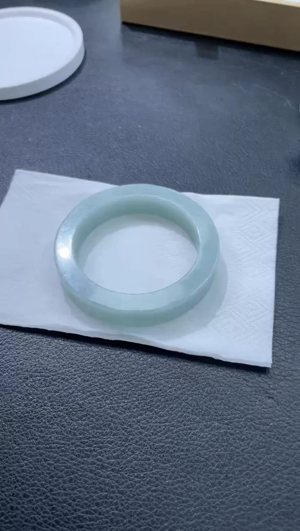 未镶嵌手镯定制翡翠W****?手镯DDJ发一件